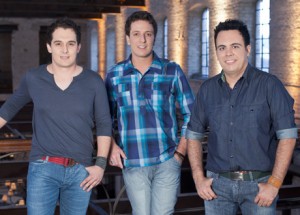 Trio Bravana